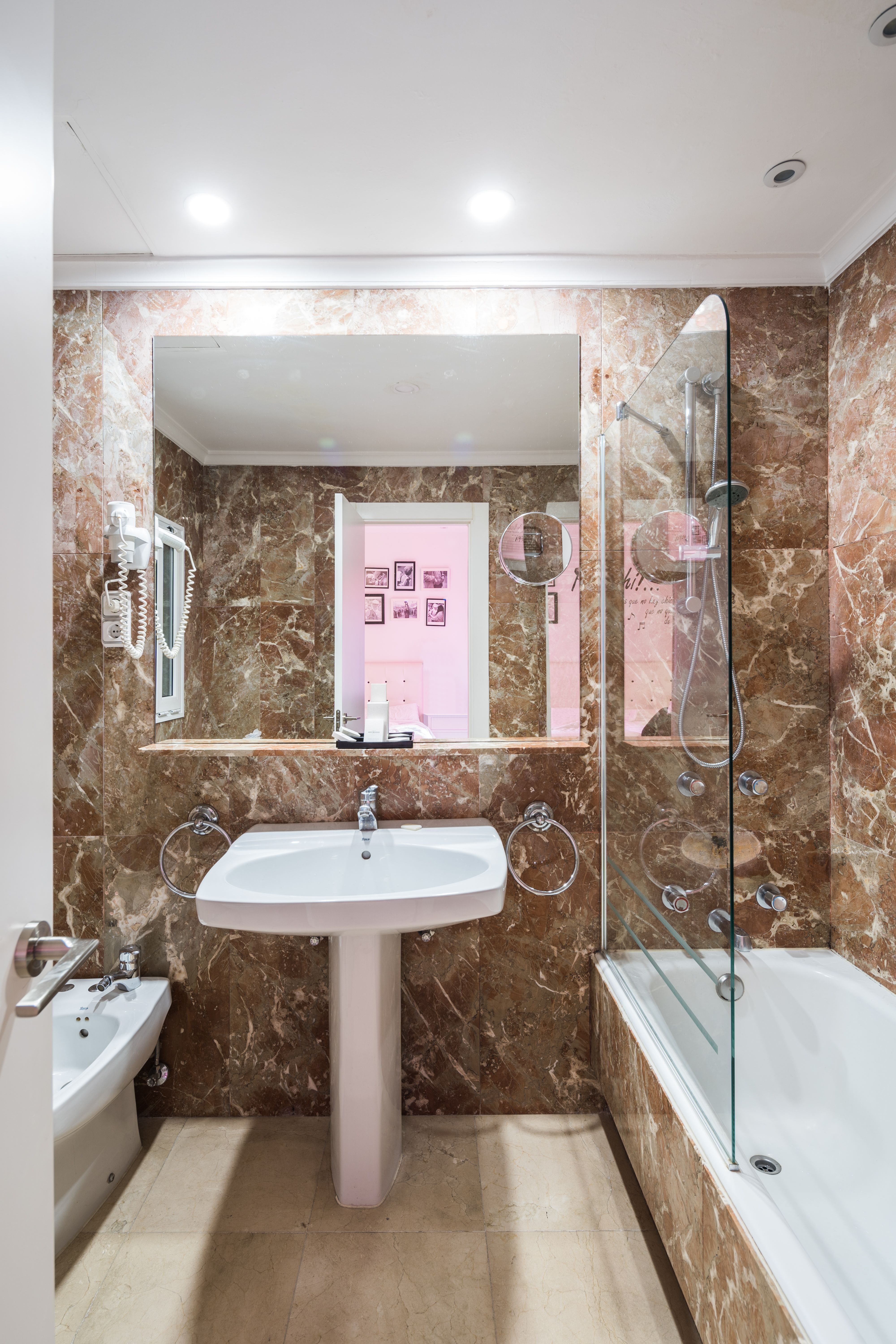 Hotel Mayorazgo &mdash; Bad vorher